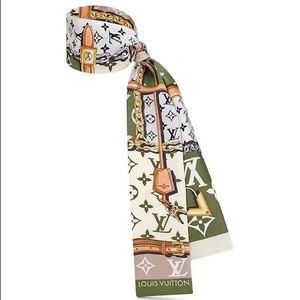 Louis Vuitton Confidential Monogram Giant Bandeau